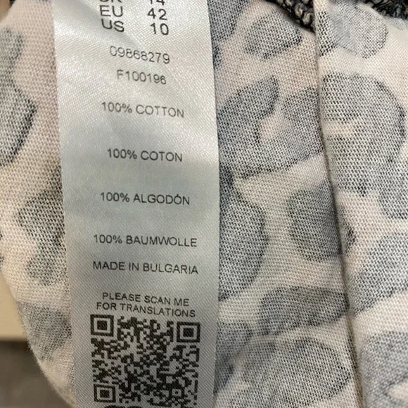 SALE 3/$45 👀 - Picture 4 of 4